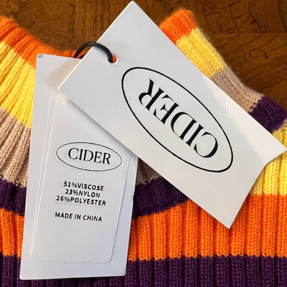CIDER WOMENS COLORFUL STRIPED CROPPED TURTLENECK NWT - Picture 2 of 9
